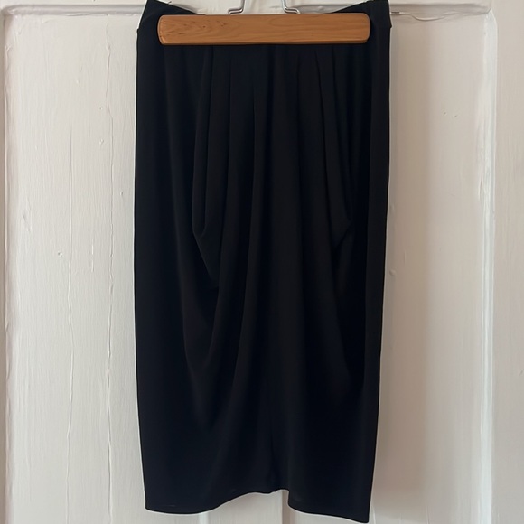 BCBGMAXAZRIA Skirt - Picture 2 of 7